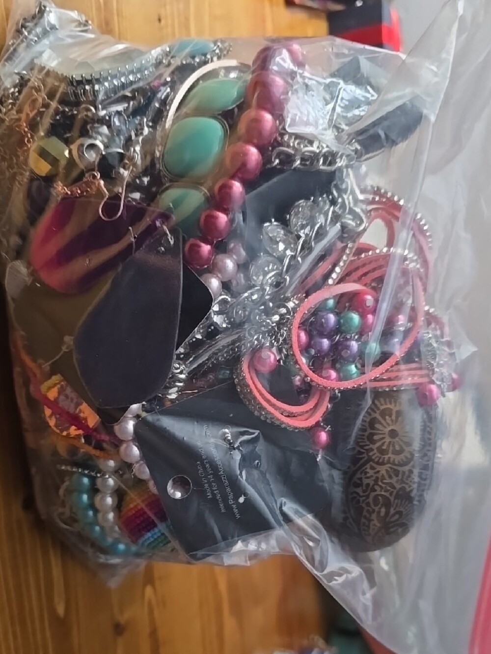 Assorted Bag Of Jewelry, Mostly Paparazzi NWT. Some May Be Broken. - Picture 2 of 5